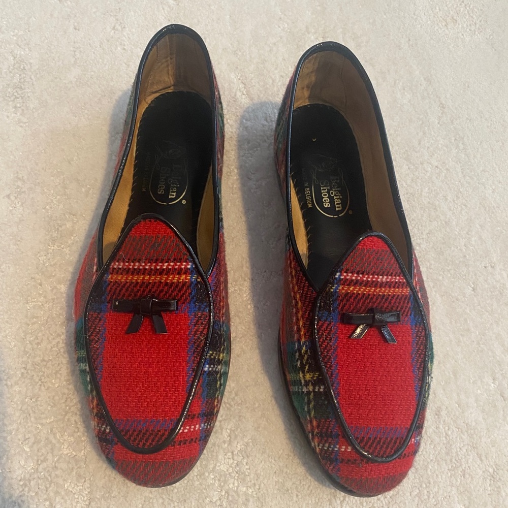 REPOSHING Belgian shoes red plaid size 8w